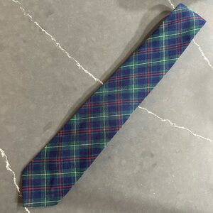 Vintage Pendleton 100% Virgin Wool Green Navy Blue Red Tartan Plaid Necktie Tie